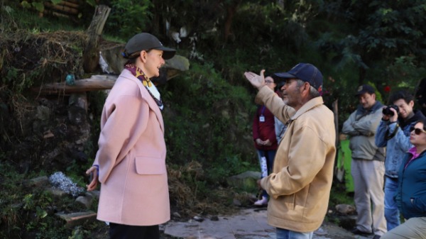 Secretaría de Ambiente escuchando a la comunidad.