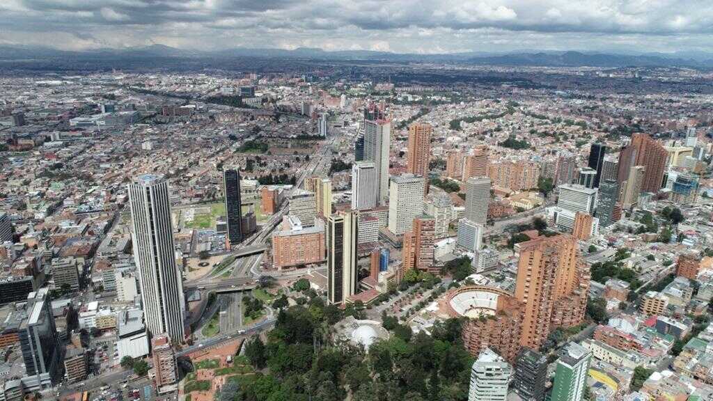 Bogotá es reconocida internacionalmente por su propuesta sobre reducción de emisiones en el transporte de carga
