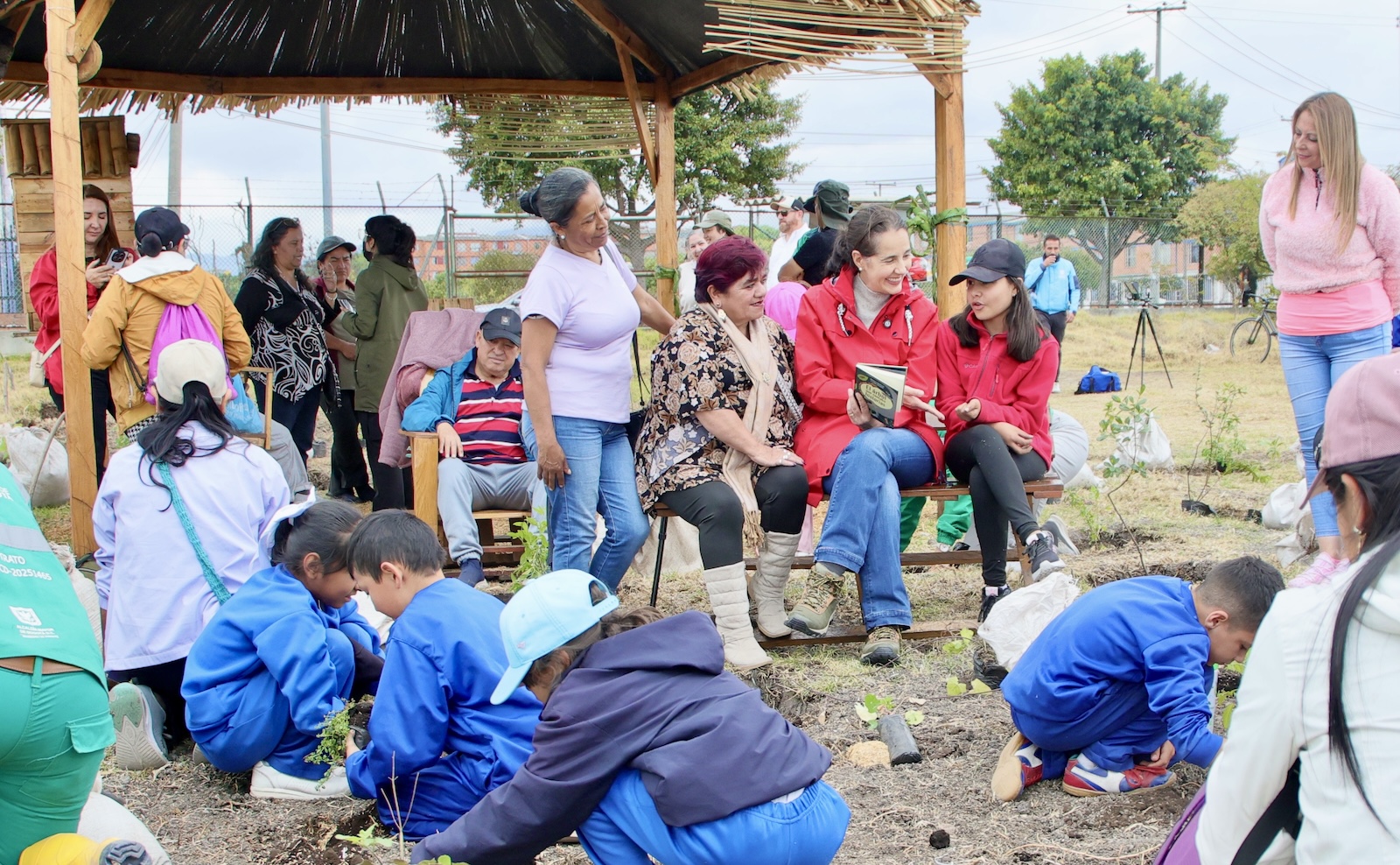 Los humedales también se protegen leyendo: Bogotá inaugura BiblioTibanica