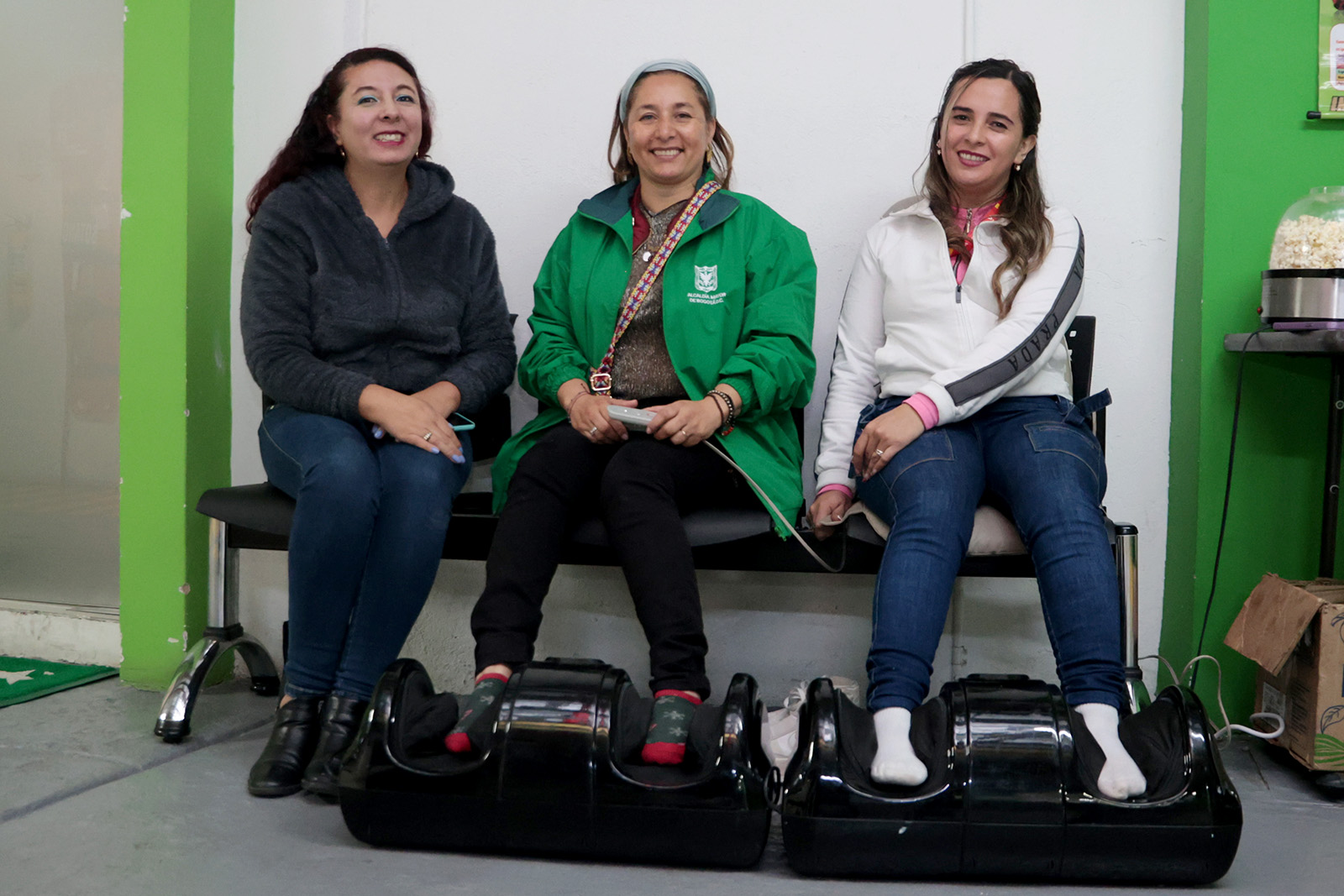 Masajes, juegos y detalles: así conmemoramos el Día de la Madre en la SDA