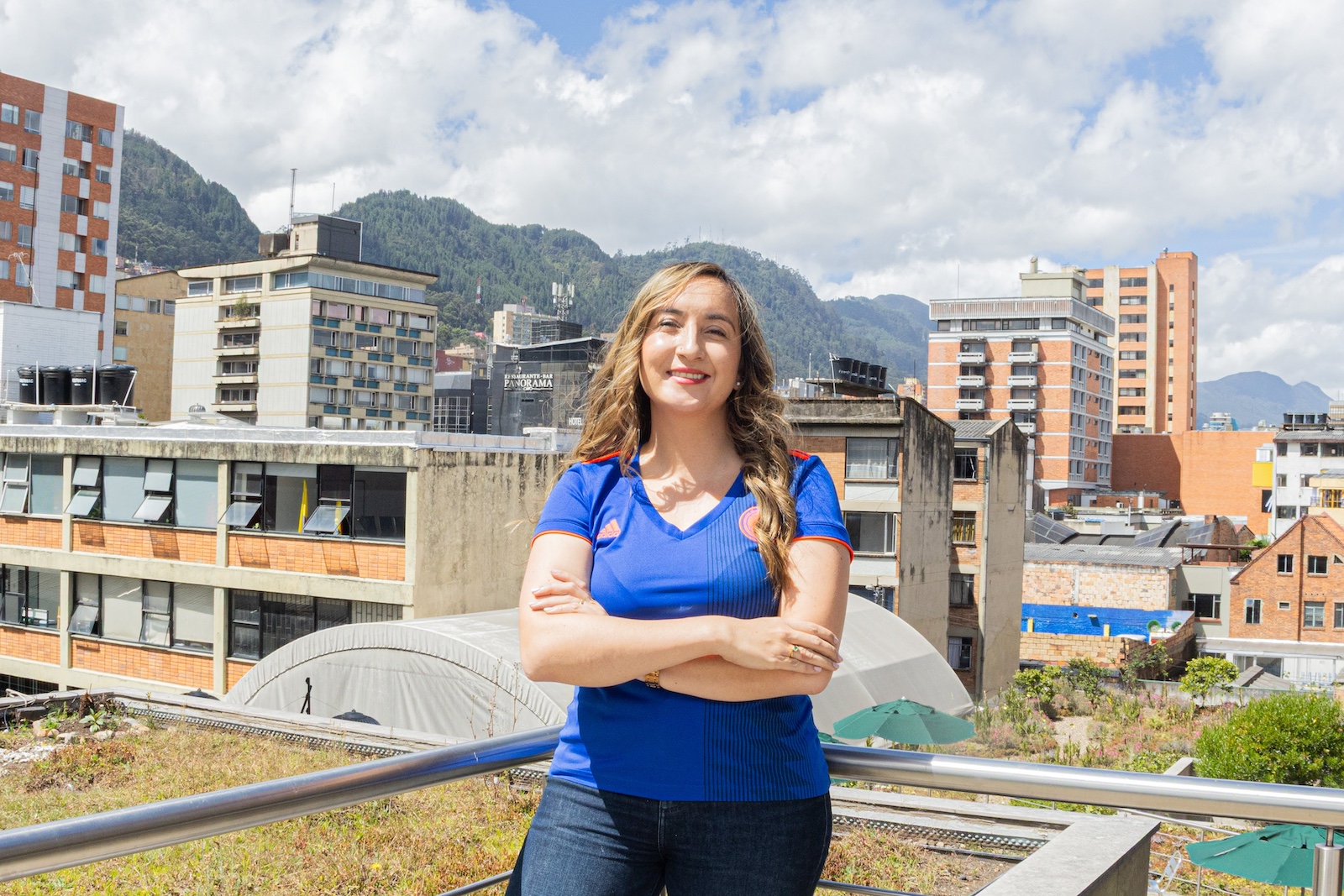 Ángela Romero: la mujer que encontró en la vida silvestre una forma de servir