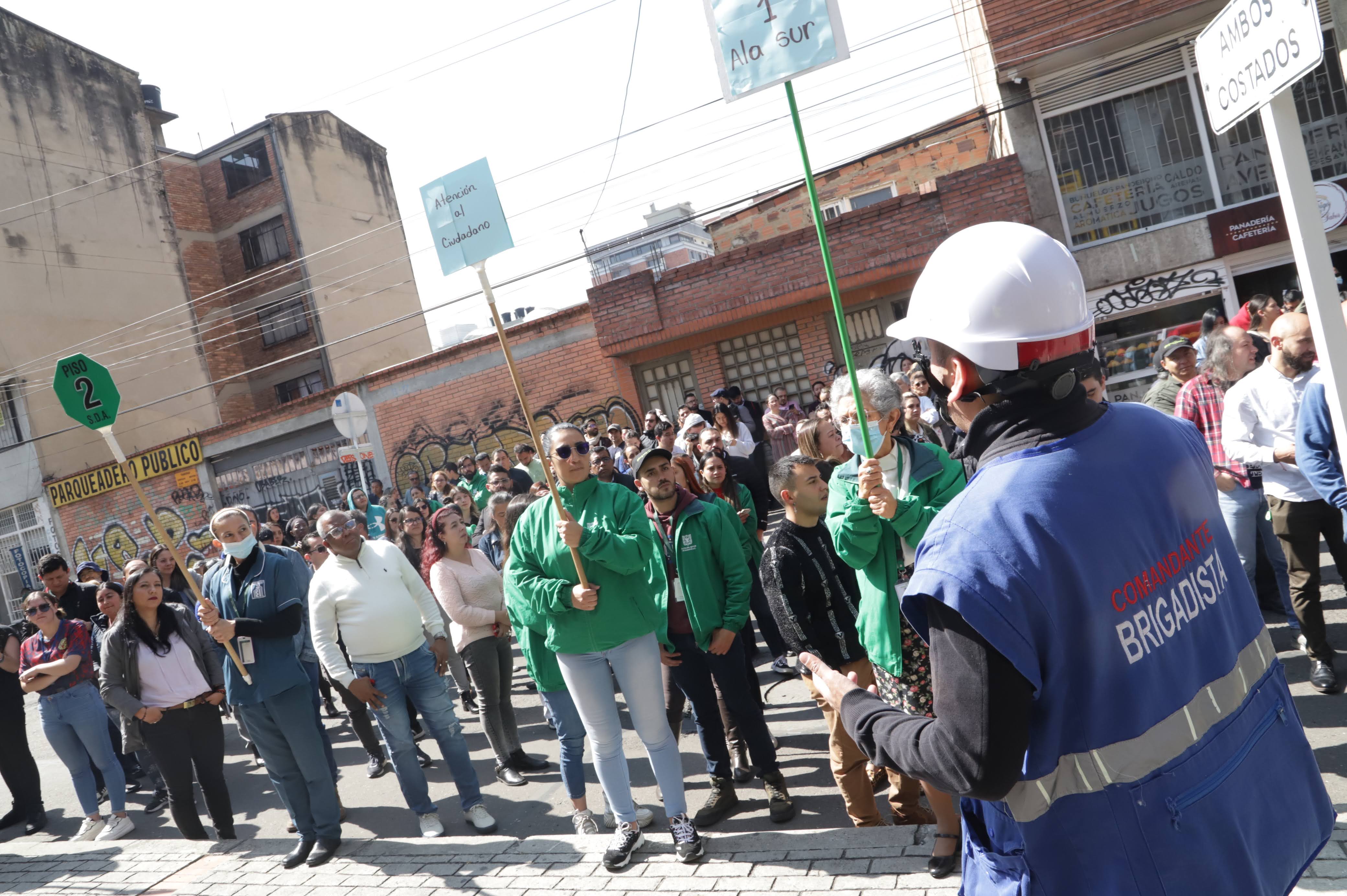 ¡Prepárate para el simulacro! Saber cómo actuar puede salvar vidas