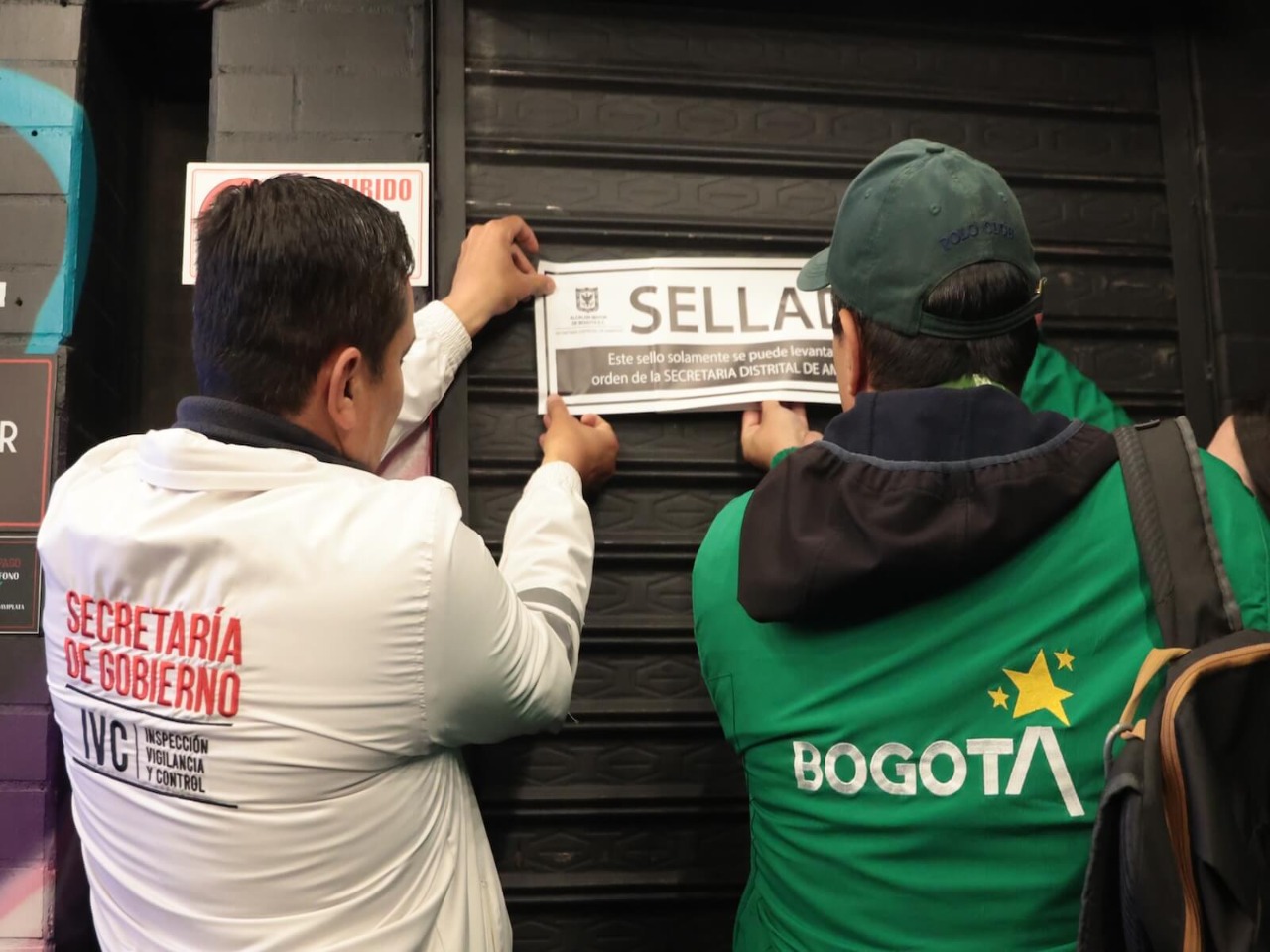 Foto: Establecimiento sellado en operativo de control al ruido ambiental - SDA 2025.