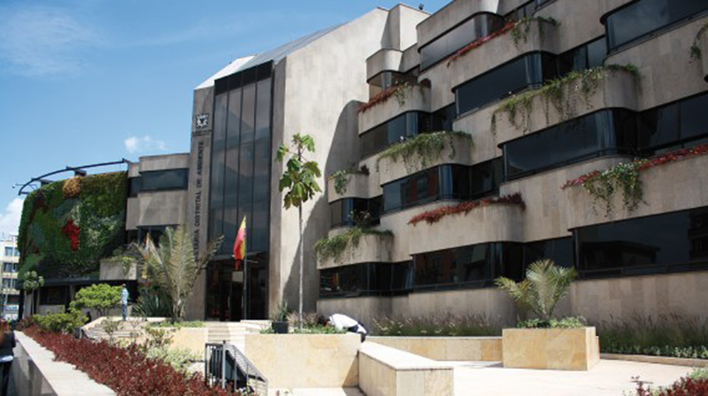 Fachada del edificio de la Secretaría Distrital de Ambiente